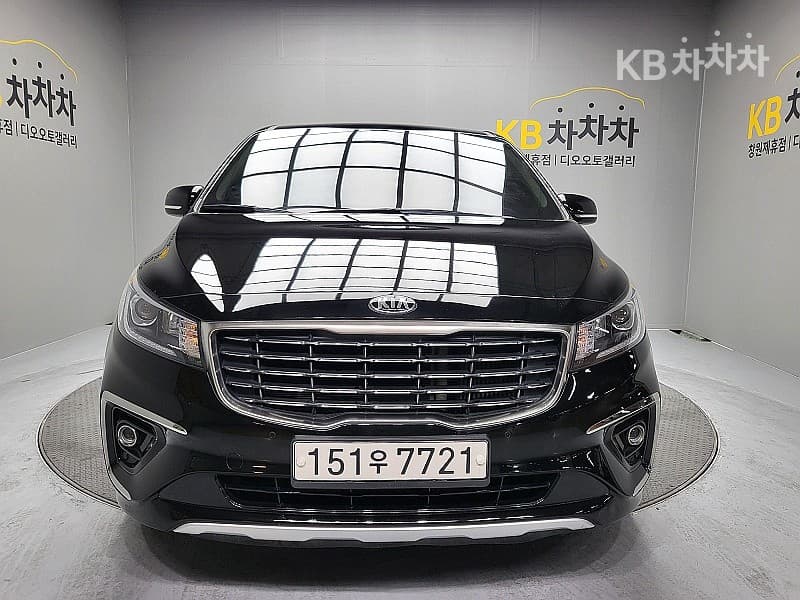 Kia Карнивал
