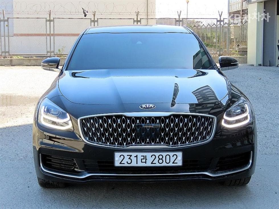 Kia K9