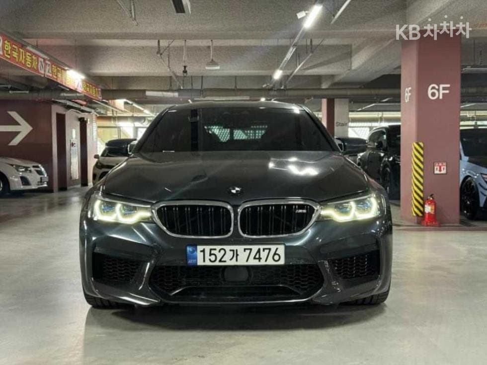 BMW M5