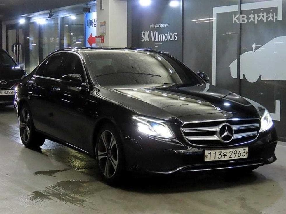مرسيدس E-Class