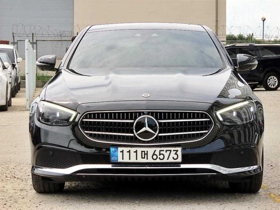 مرسيدس E-Class