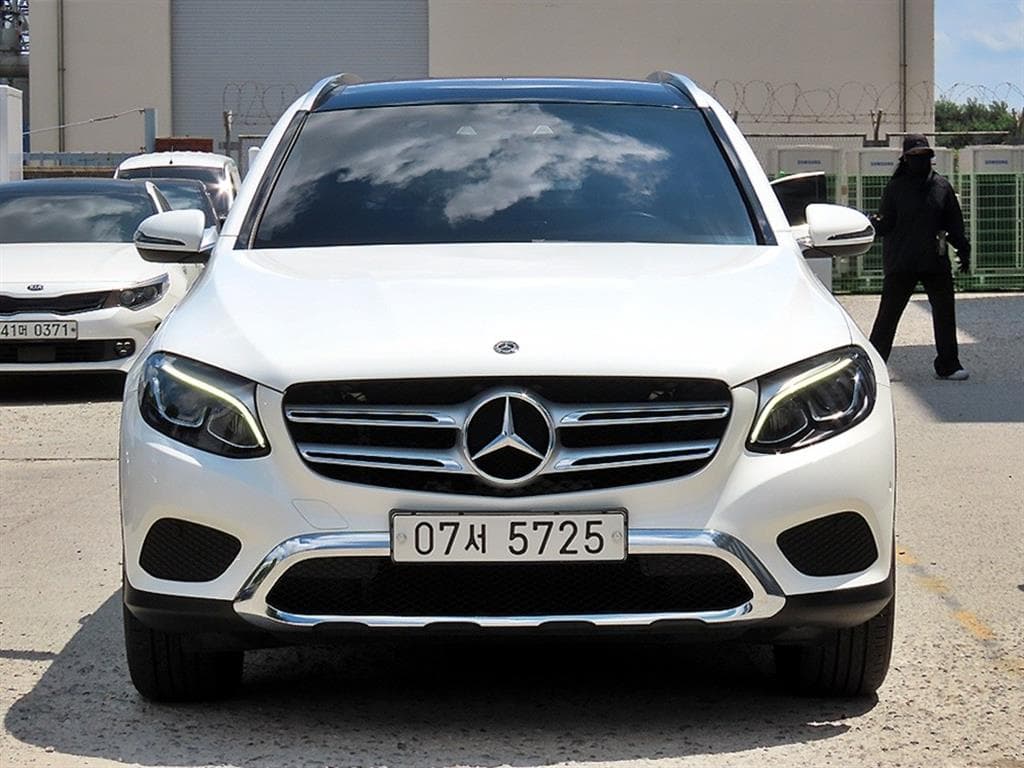 مرسيدس GLC-Class