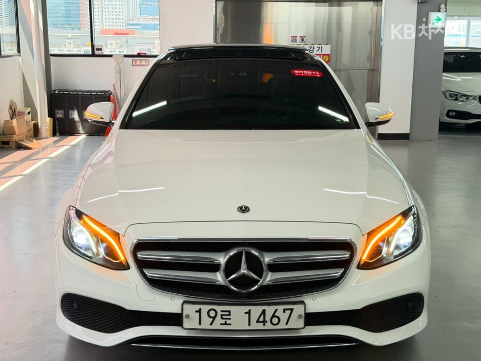 مرسيدس E-Class
