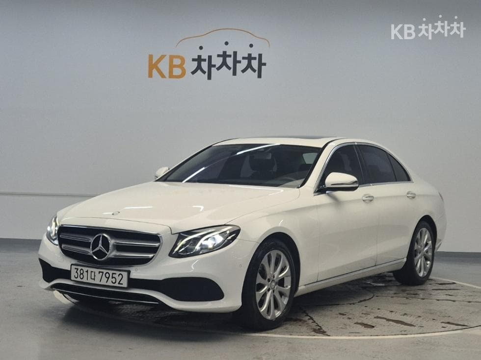 مرسيدس E-Class