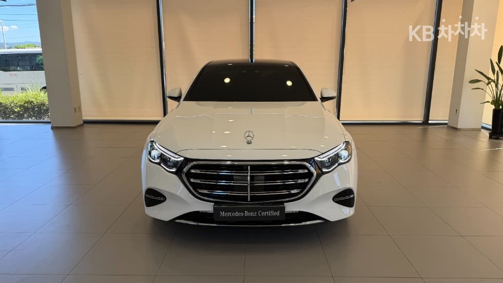 مرسيدس E-Class