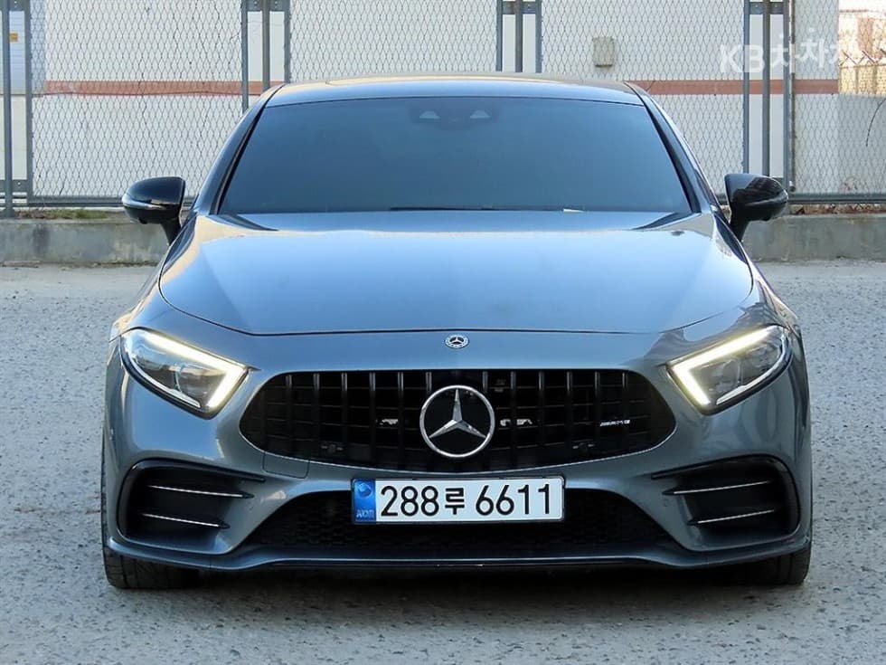 Mercedes-Benz CLS-Class