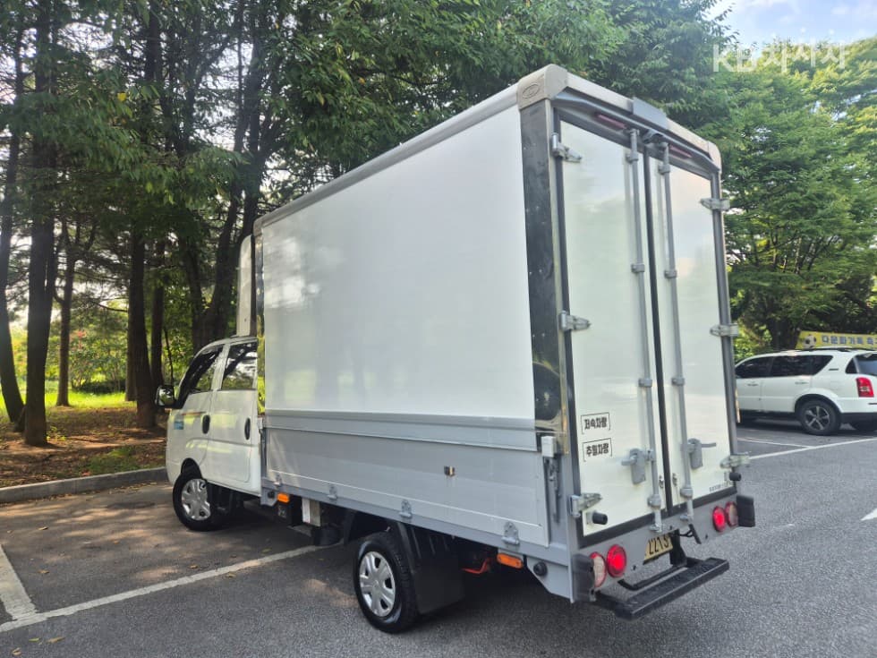 كيا - بونجو | The New 3 The 1Ton King Cab Extra Long GL 8