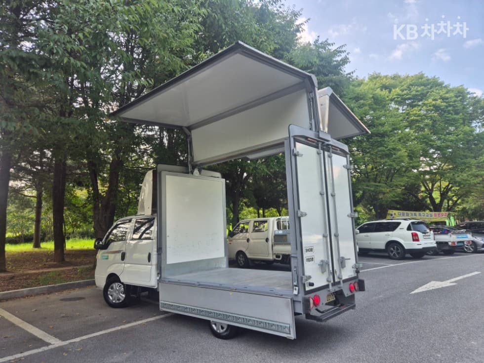 كيا - بونجو | The New 3 The 1Ton King Cab Extra Long GL 9