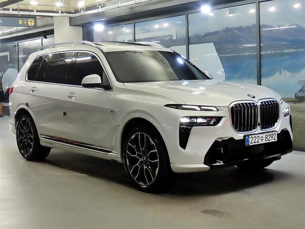 BMW X7