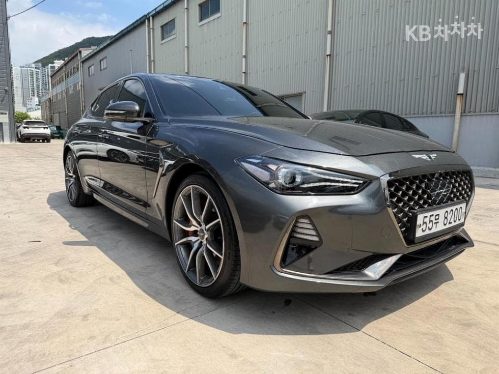 Genesis G70