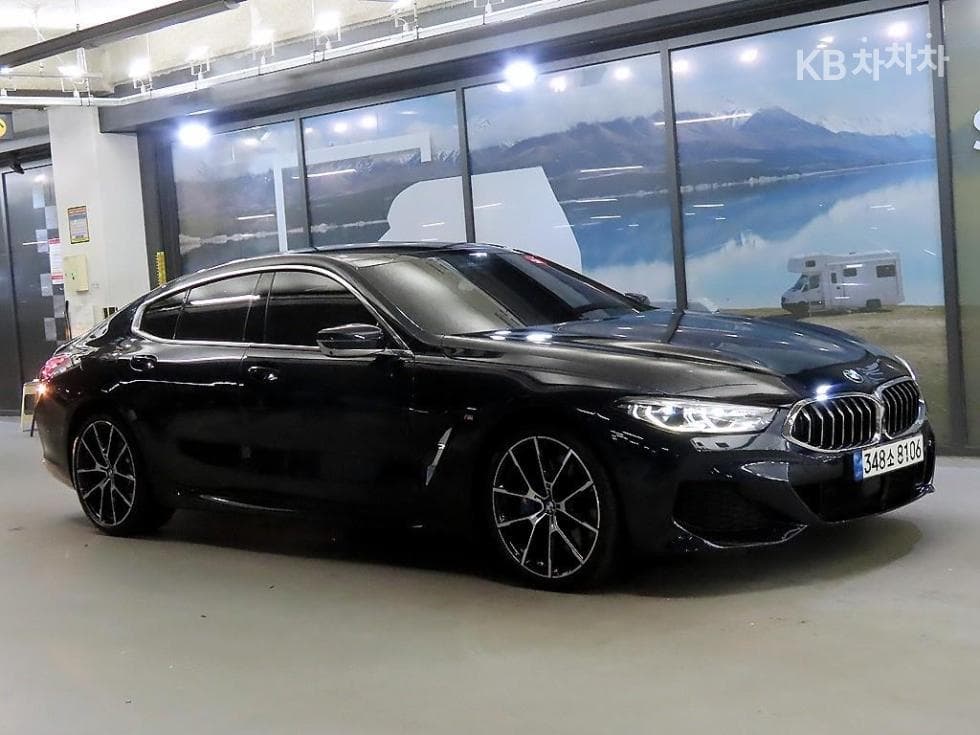 BMW 8-Series