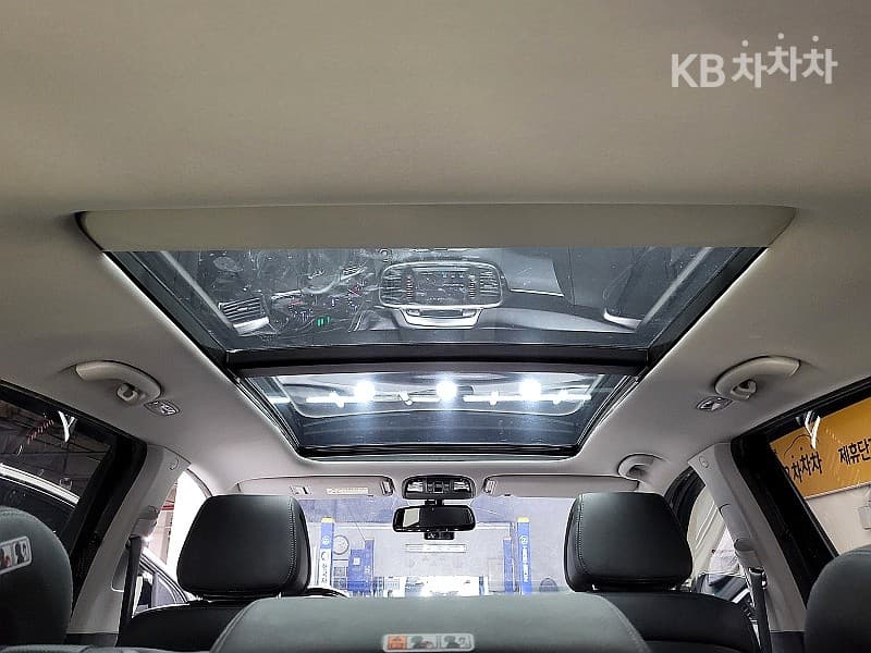 Kia - Соренто | All New Diesel 2.2 2WD Noblesse 15