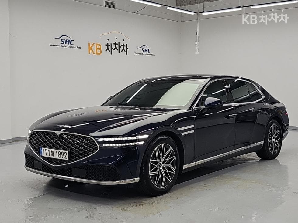 Genesis G90