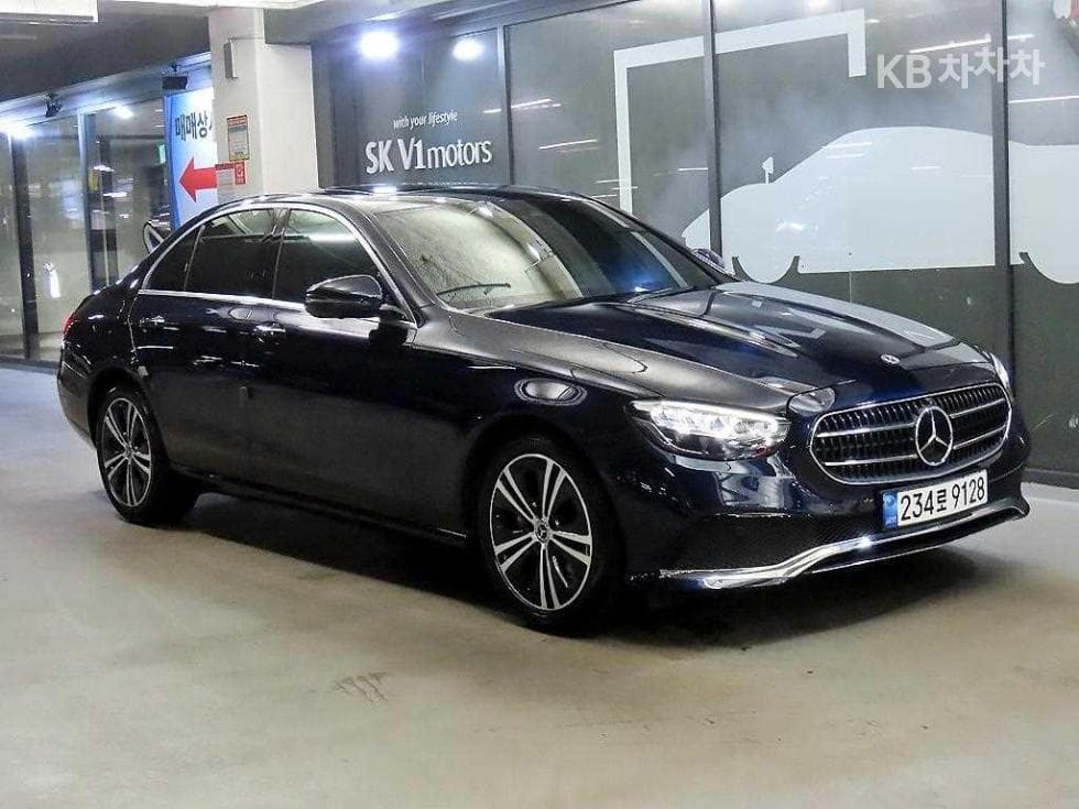مرسيدس E-Class