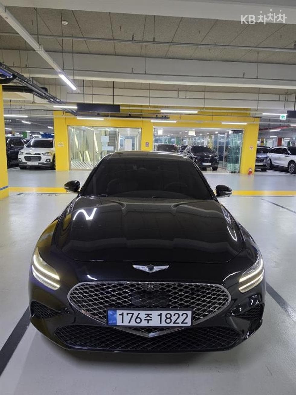 Genesis G70