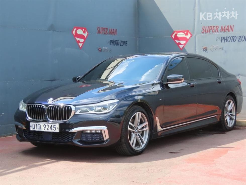 BMW 7-Series