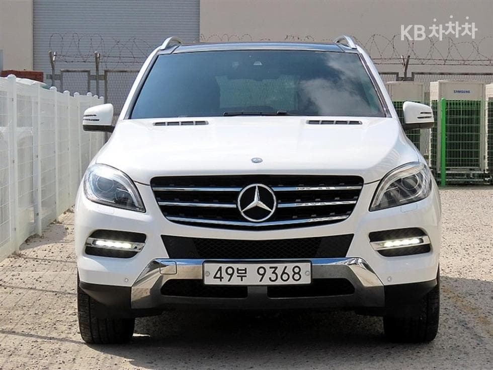 مرسيدس M-Class