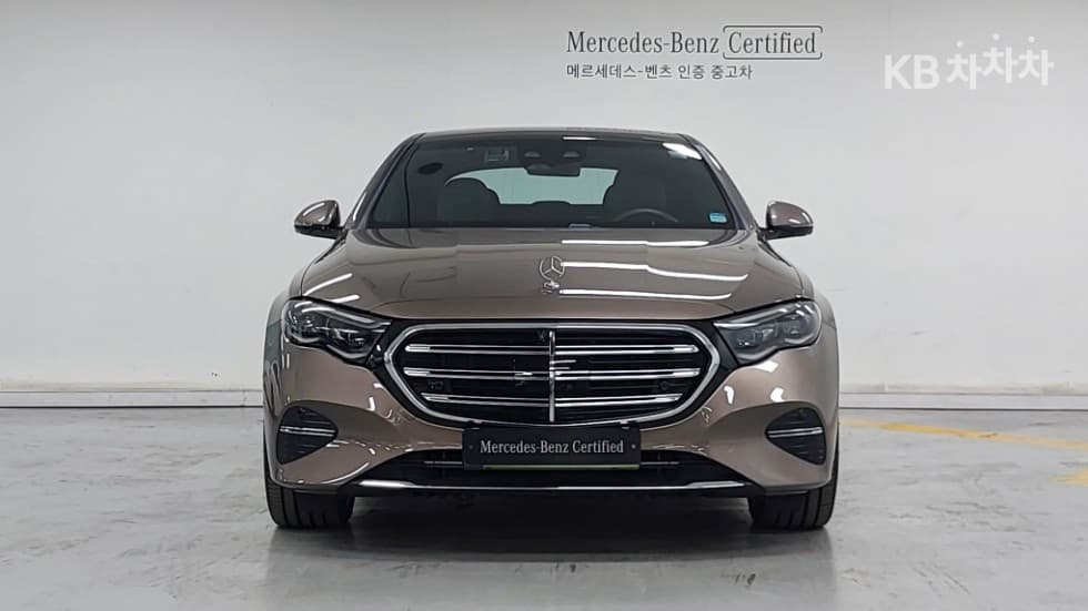 مرسيدس E-Class