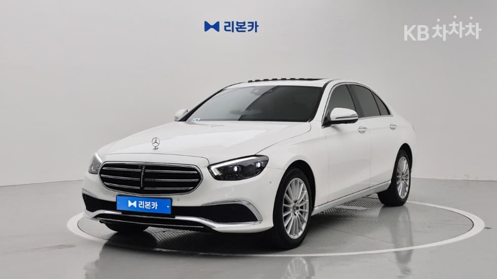 مرسيدس E-Class