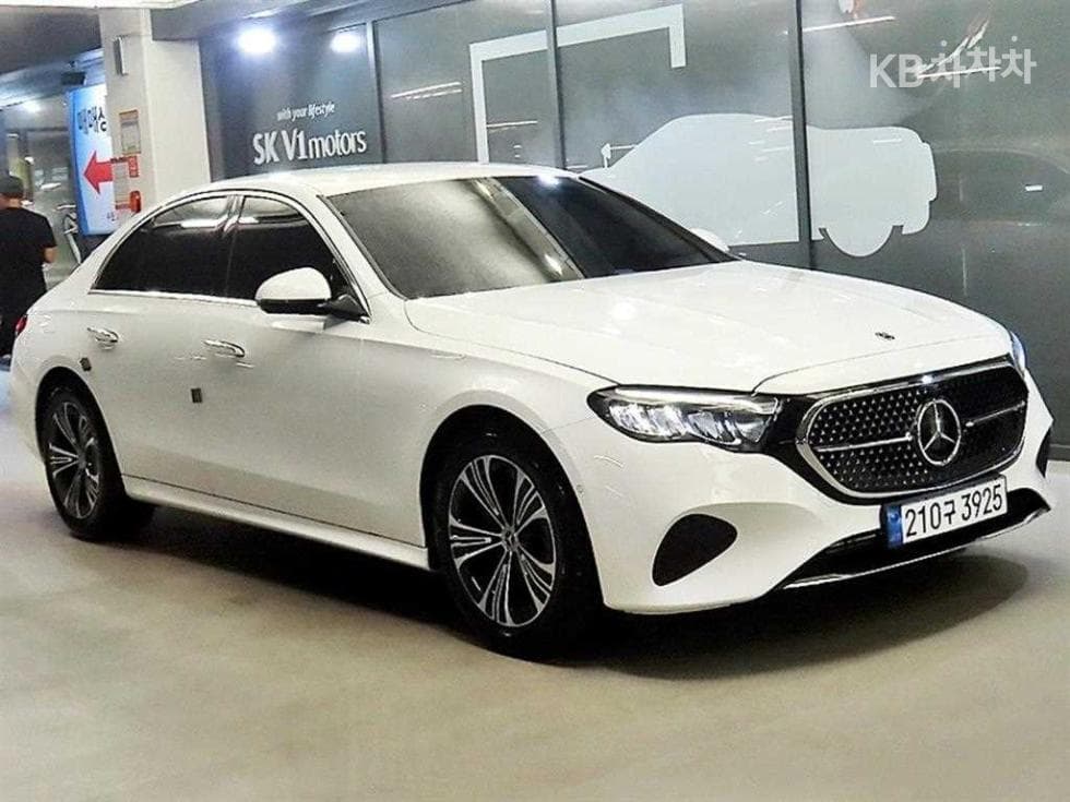 مرسيدس E-Class