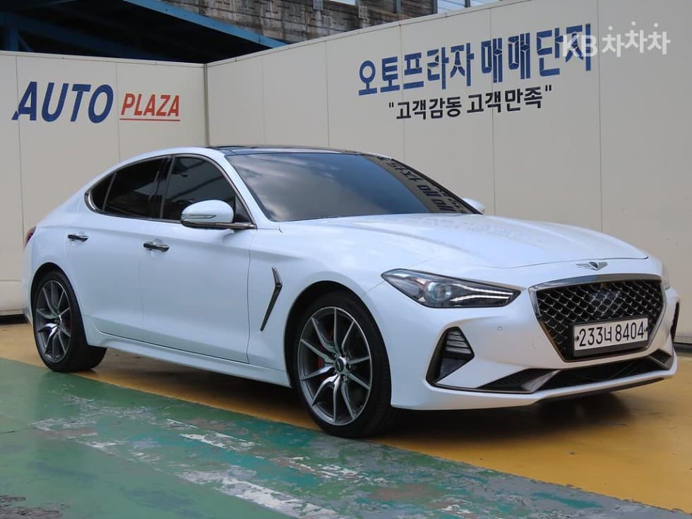 Genesis G70