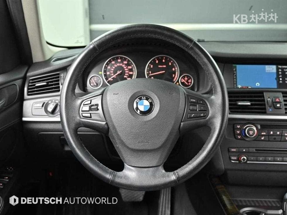 بي إم دبليو - X3 | xDrive 28 13