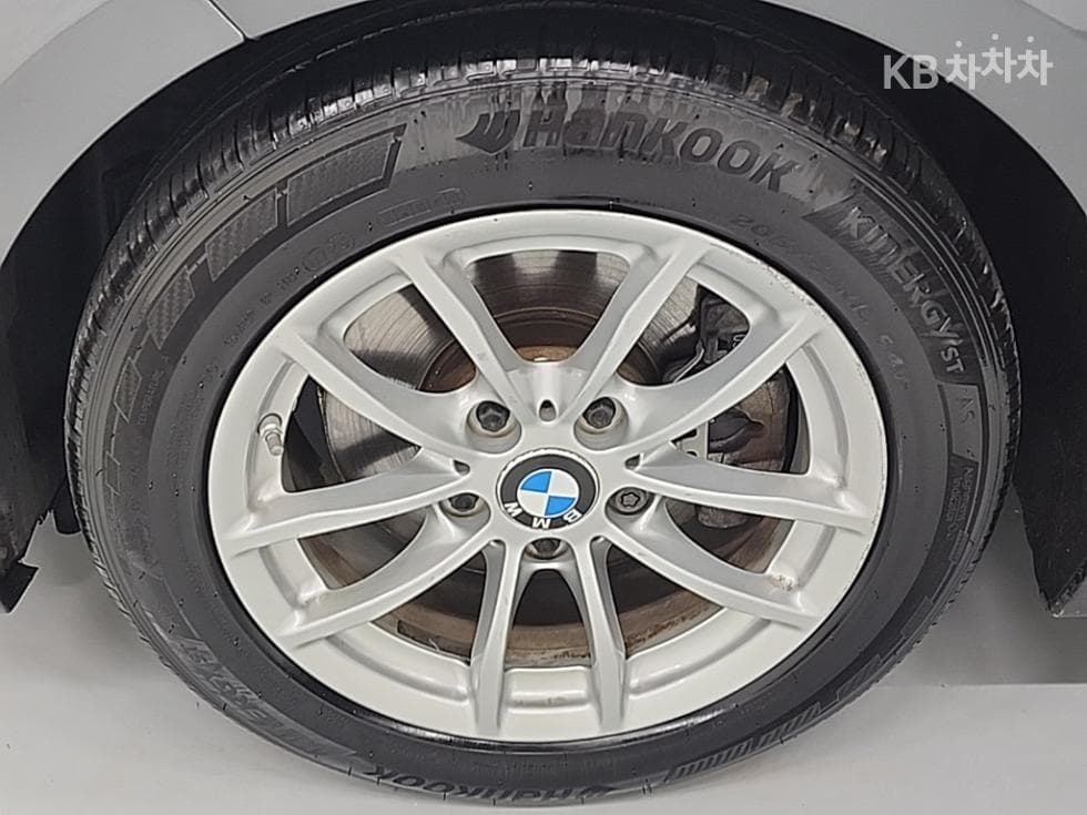 بي إم دبليو - 1-Series | New 118 F20 (13Year~) 19