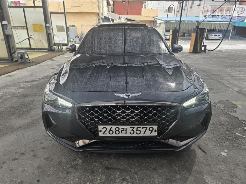 Genesis G70