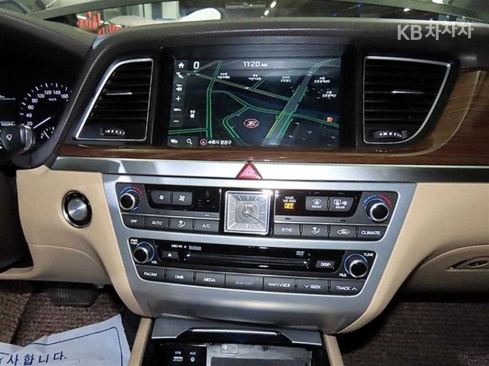 جينيسيس - G80 | 3.3 GDI AWD Premium Luxury 15