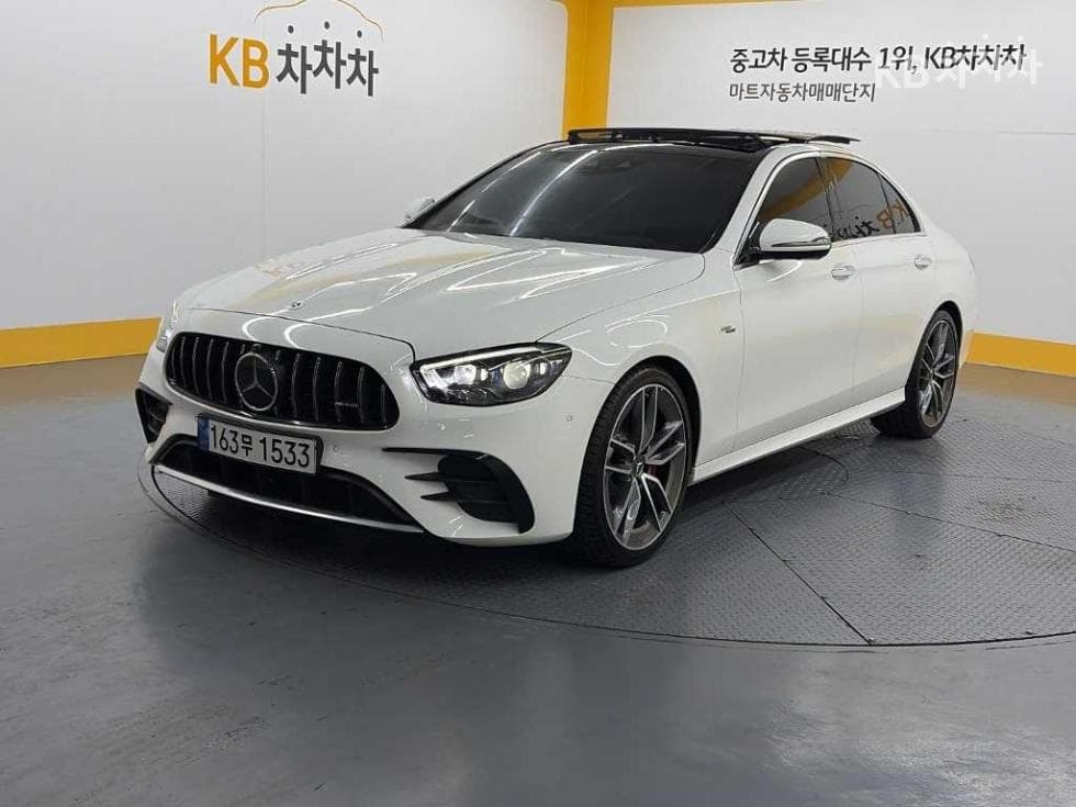 مرسيدس E-Class