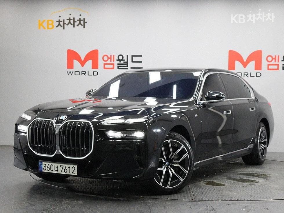 BMW 7-Series