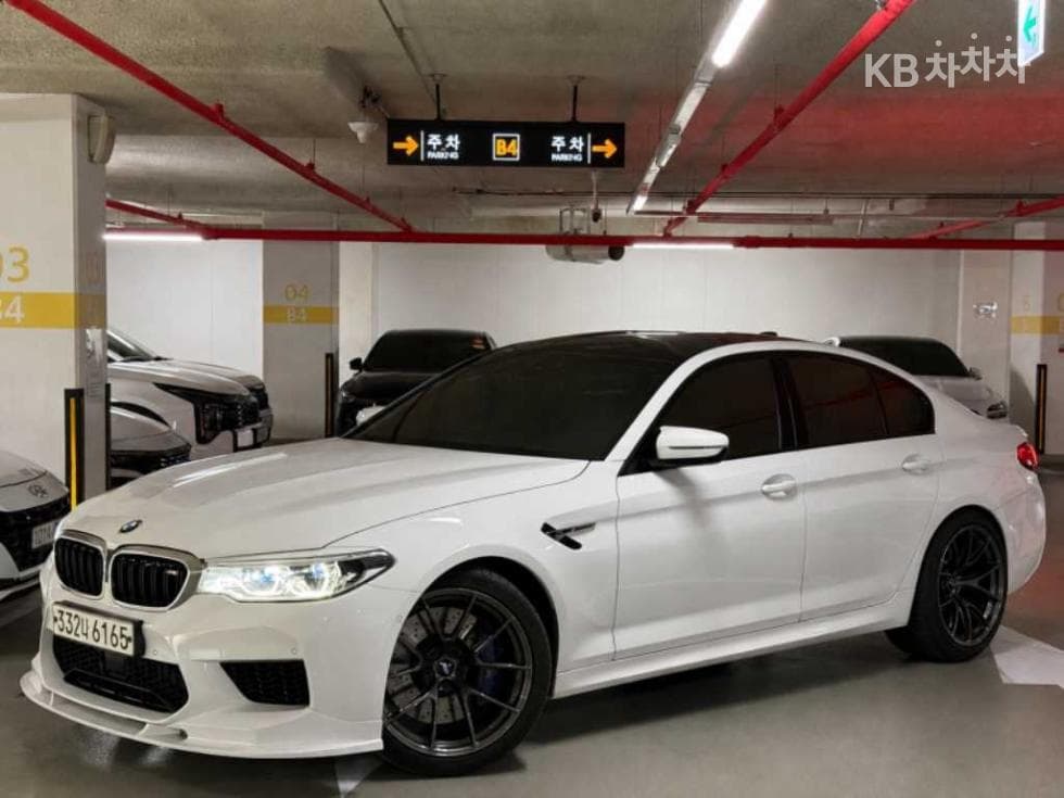 BMW M5