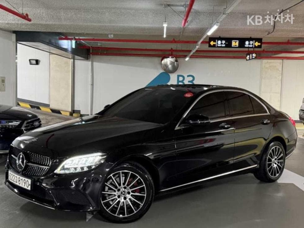 مرسيدس C-Class