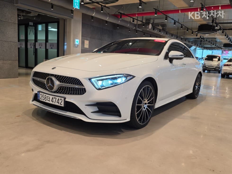 Mercedes-Benz CLS-Class