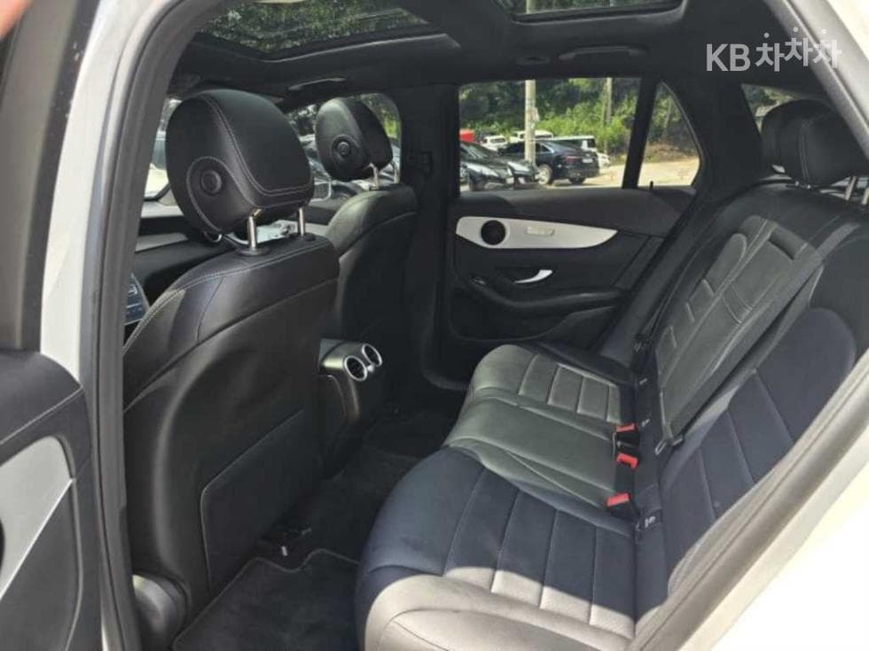 مرسيدس - GLC-Class | 300 4Matic 14