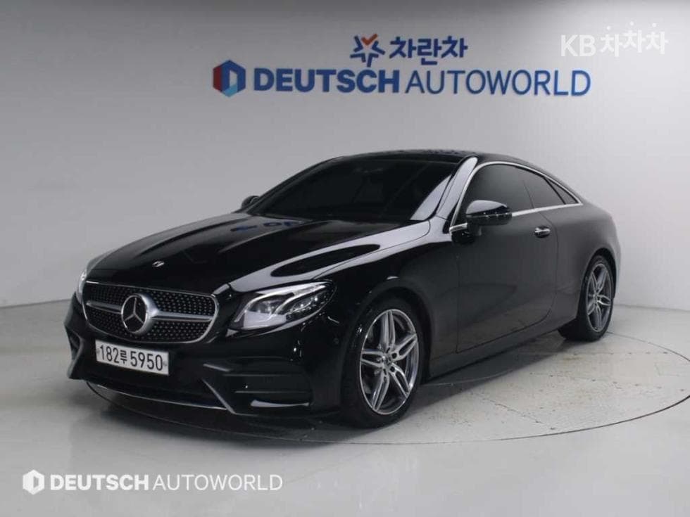 مرسيدس E-Class