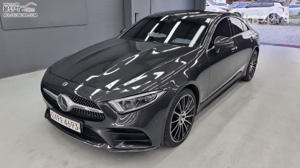 Mercedes-Benz CLS-Class