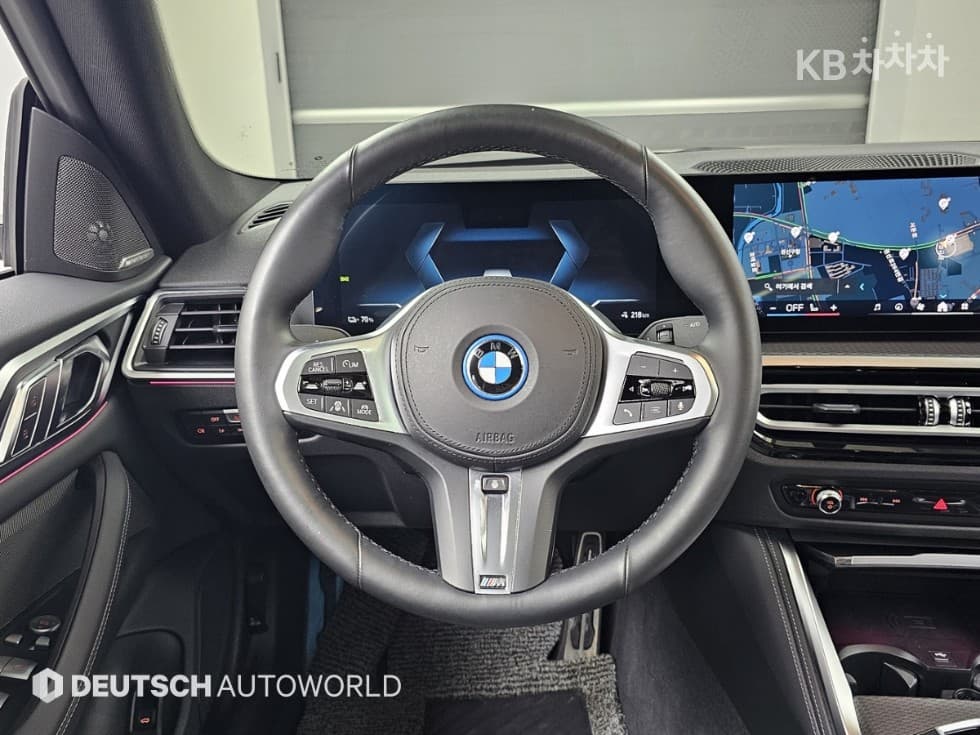 BMW - i4 | eDrive40 M Sport Pro 13