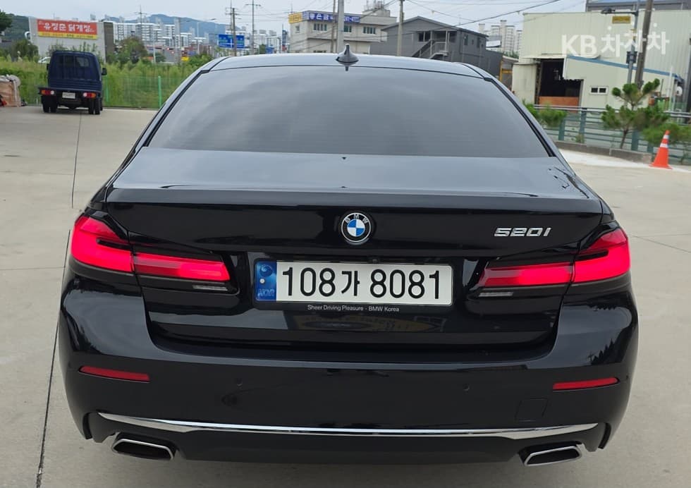 بي إم دبليو - 5-Series | All New 520 Luxury 6
