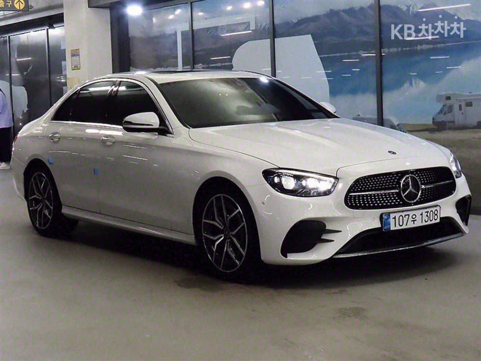 مرسيدس E-Class