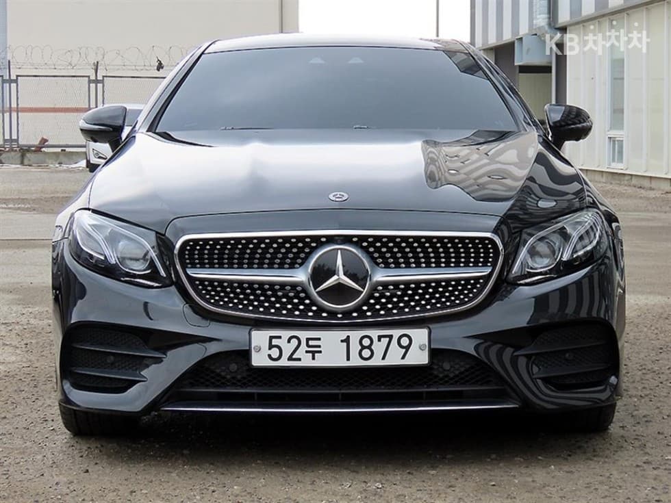 مرسيدس E-Class