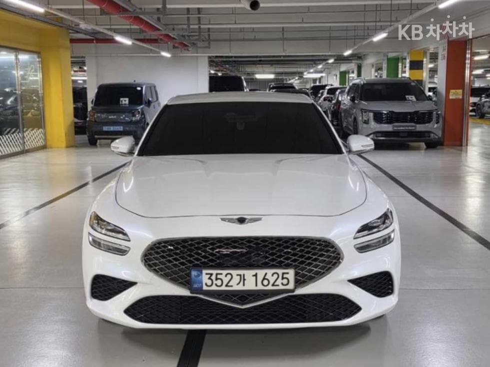 جينيسيس G70