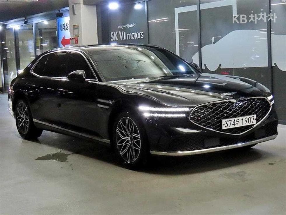 جينيسيس G90