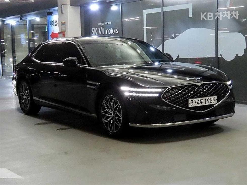 جينيسيس G90