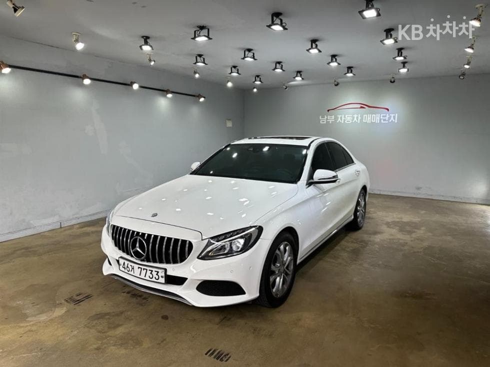 مرسيدس C-Class