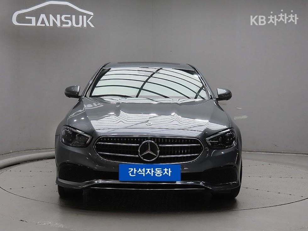 مرسيدس E-Class