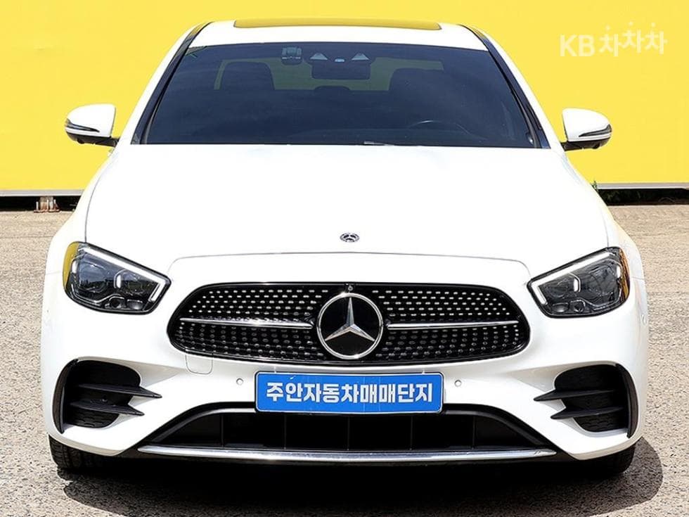 مرسيدس E-Class