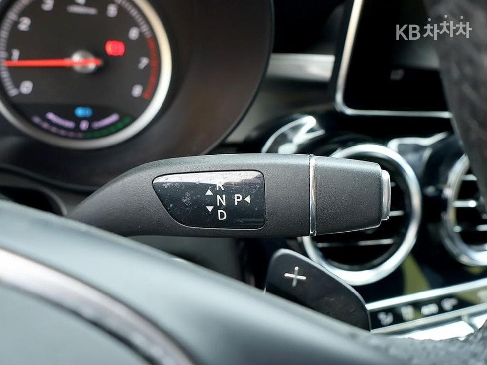 Mercedes-Benz - GLC-Class | 350 4Matic Base 7