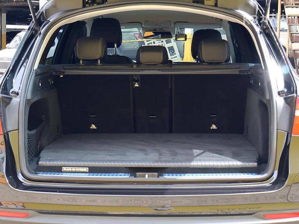 Mercedes-Benz - GLC-Class | 350 4Matic Base 19