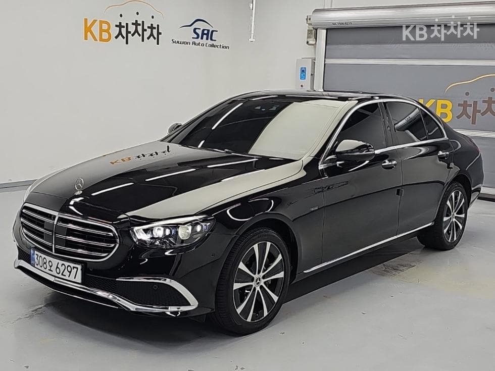 مرسيدس E-Class